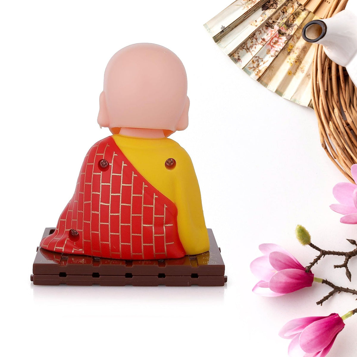 Solar Buddha Statue – Moving Head & Hand Decor – view 8
