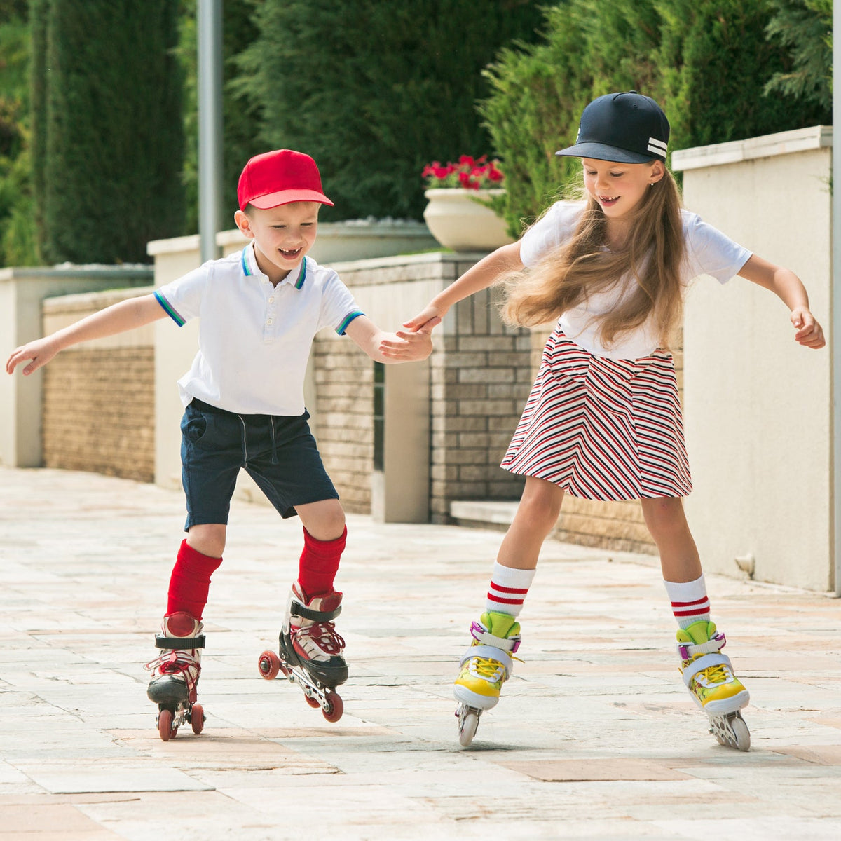 LED Inline Skates – Adjustable Flashing Wheels for All – view 9