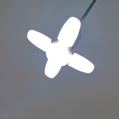 Foldable LED Fan Blade Bulb – Energy Efficient 28V – detail view