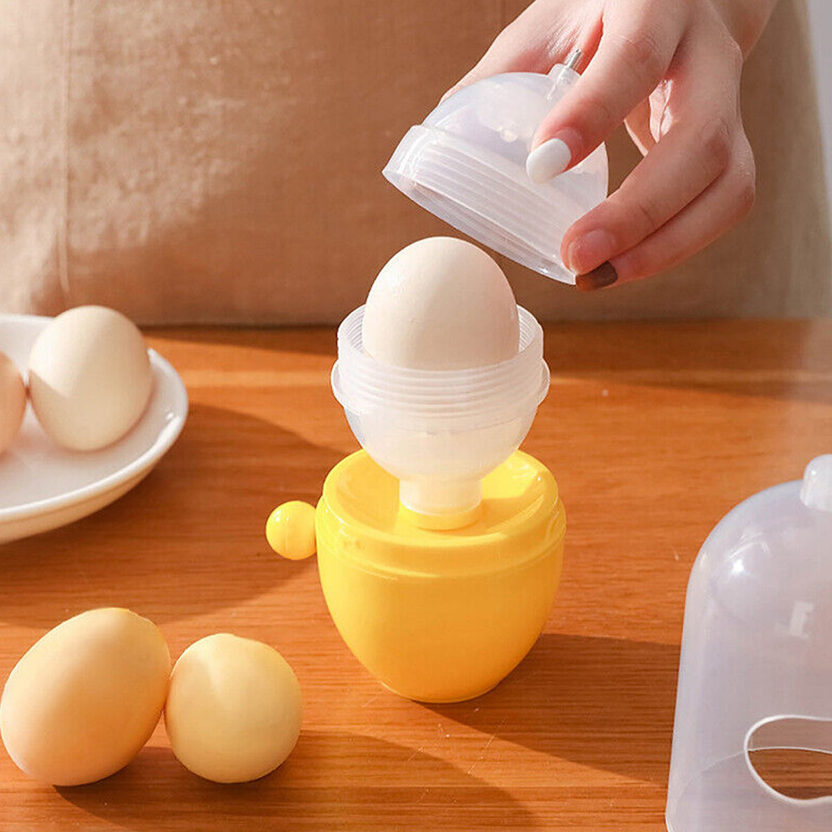 Manual Egg Scrambler – Effortless Yolk Mixer Tool