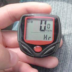 Waterproof Bicycle Computer – Wireless & Accurate – detail view