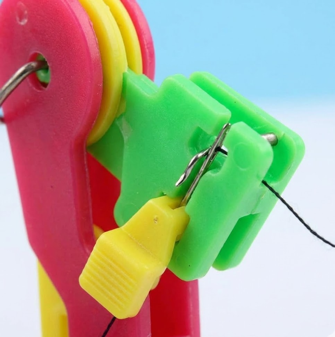 Automatic Needle Threader – Easy Sewing Aid – alternate view