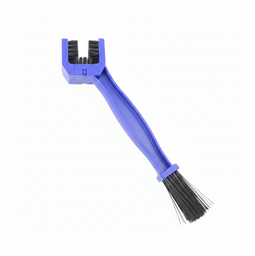 Motorbike Chain Cleaner – Efficient 3D Brush Tool for Bikes – side view