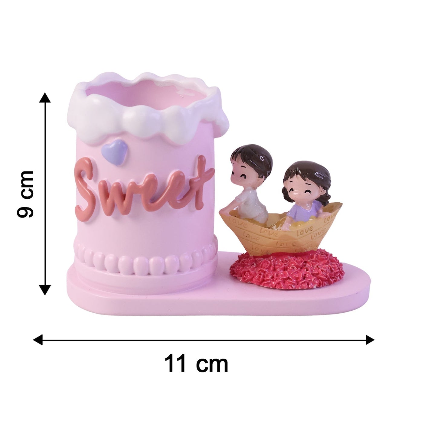 Dimensions of the couple pen holder in centimeters