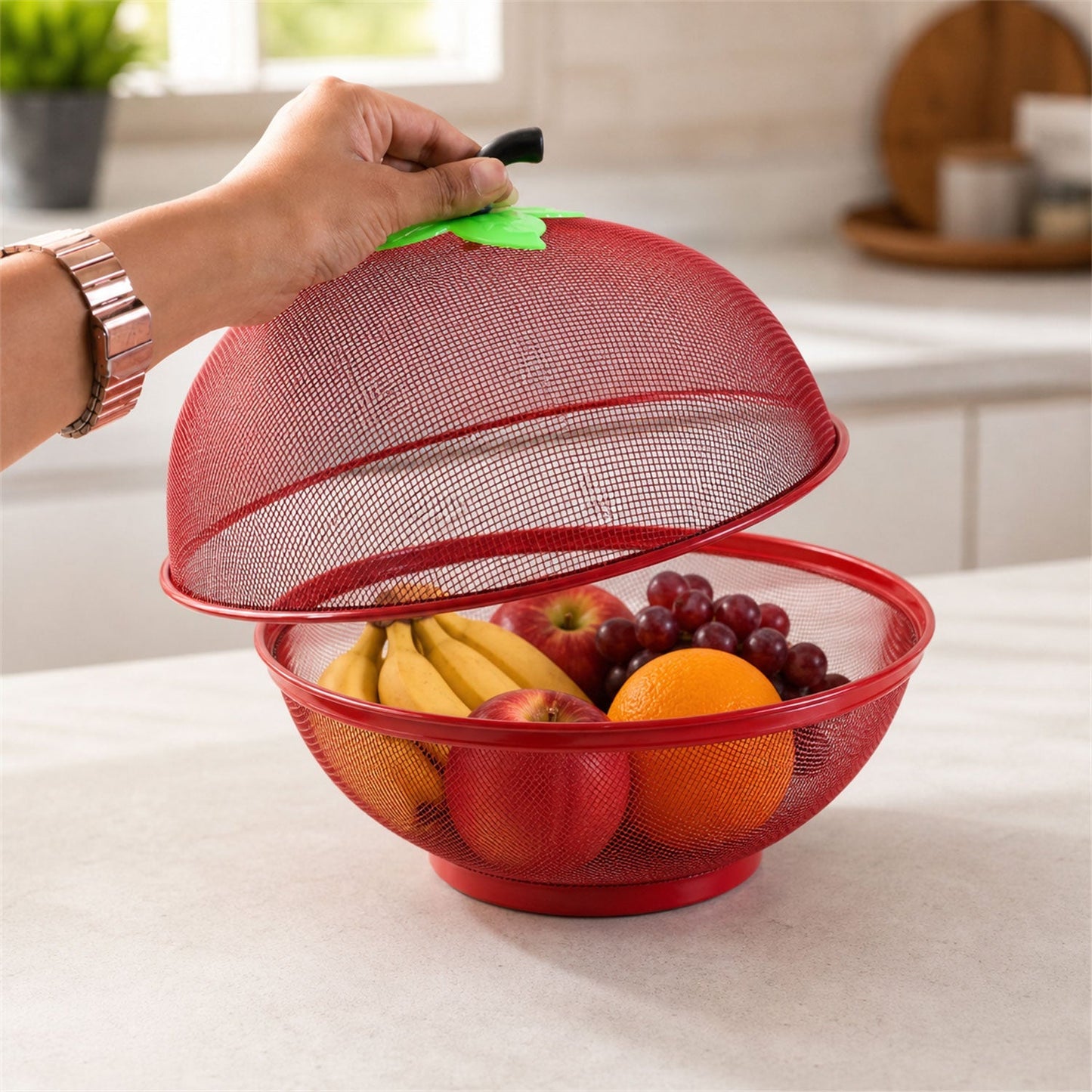 Sturdy metal wire mesh on apple-shaped fruit basket showing detailed design