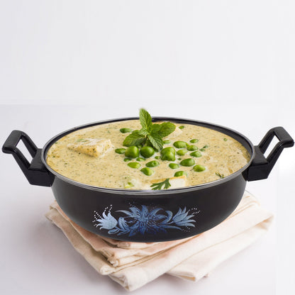 Cast Iron Kadai – Traditional 14 inch Durable Pan – detail view