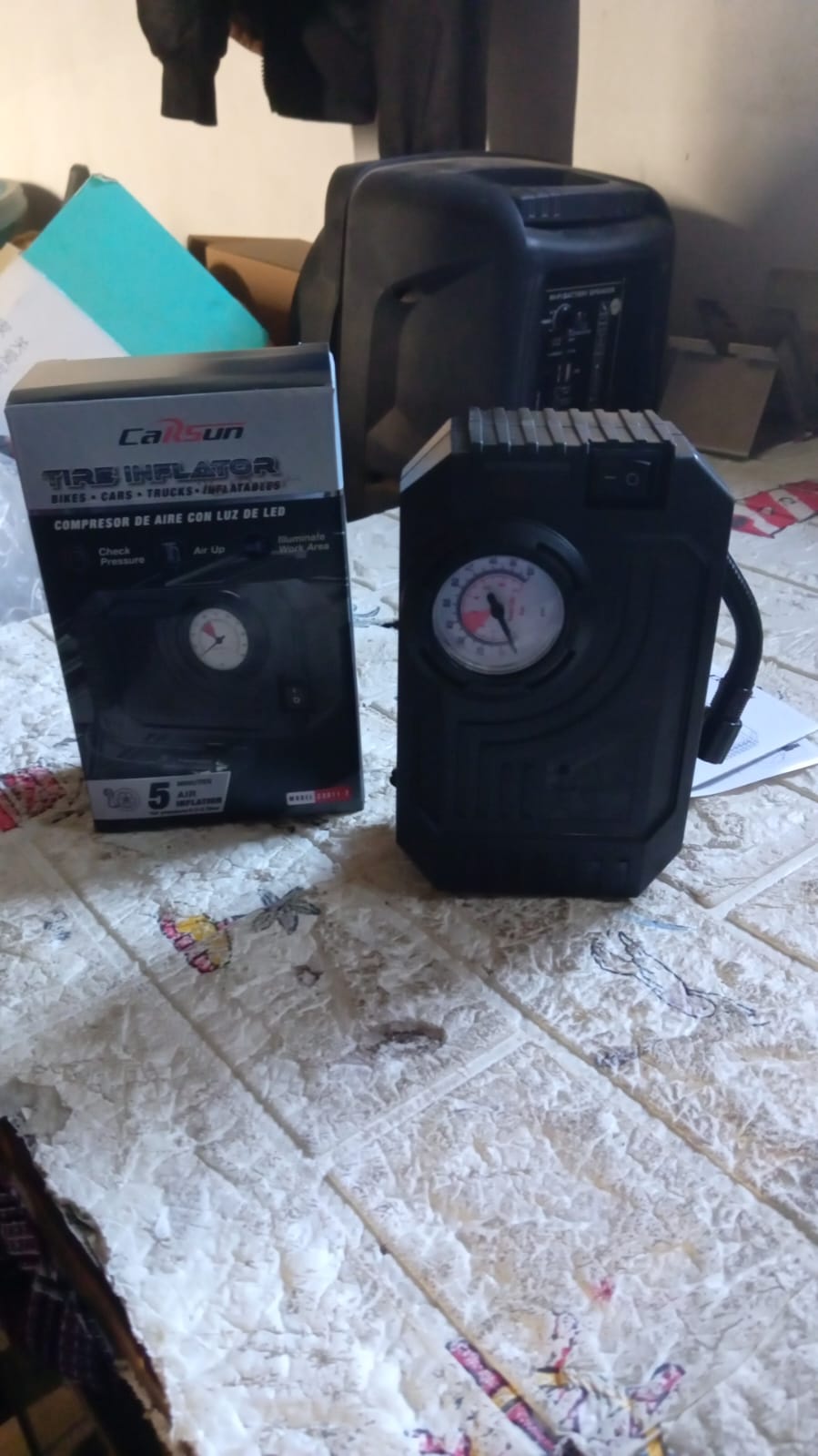 Portable Tire Inflator – 12V Air Compressor with Gauge – view 9