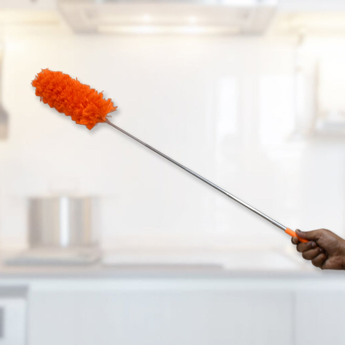 Microfiber Duster – Extendable & Washable Cleaning Tool – close-up