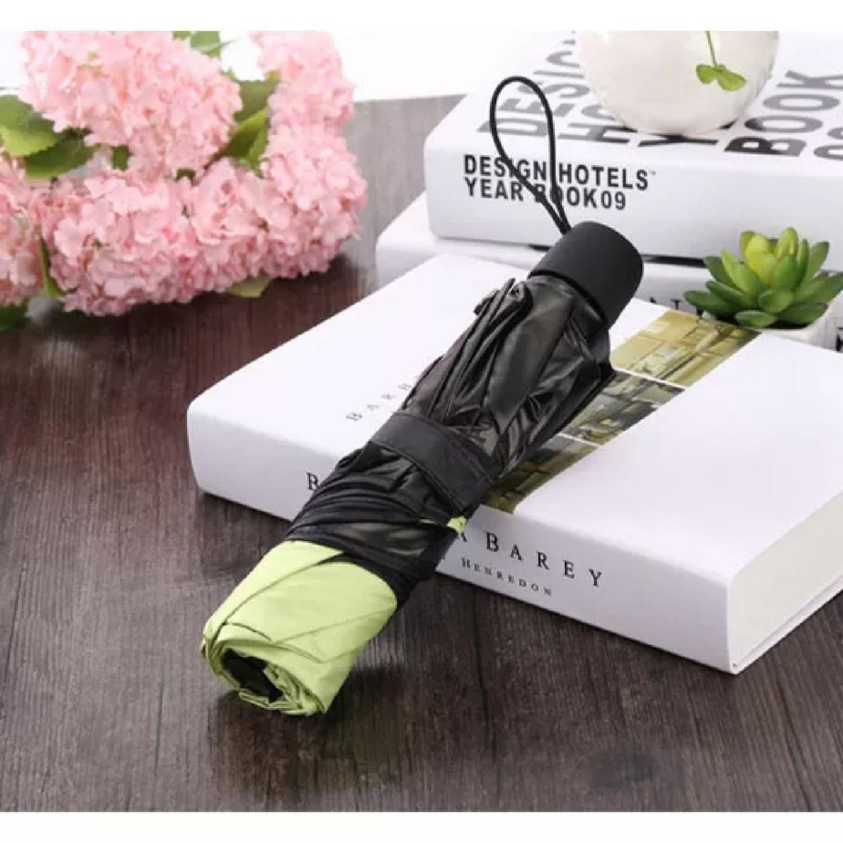 Magic Umbrella – Secret Blossoms Water Magic – detail view