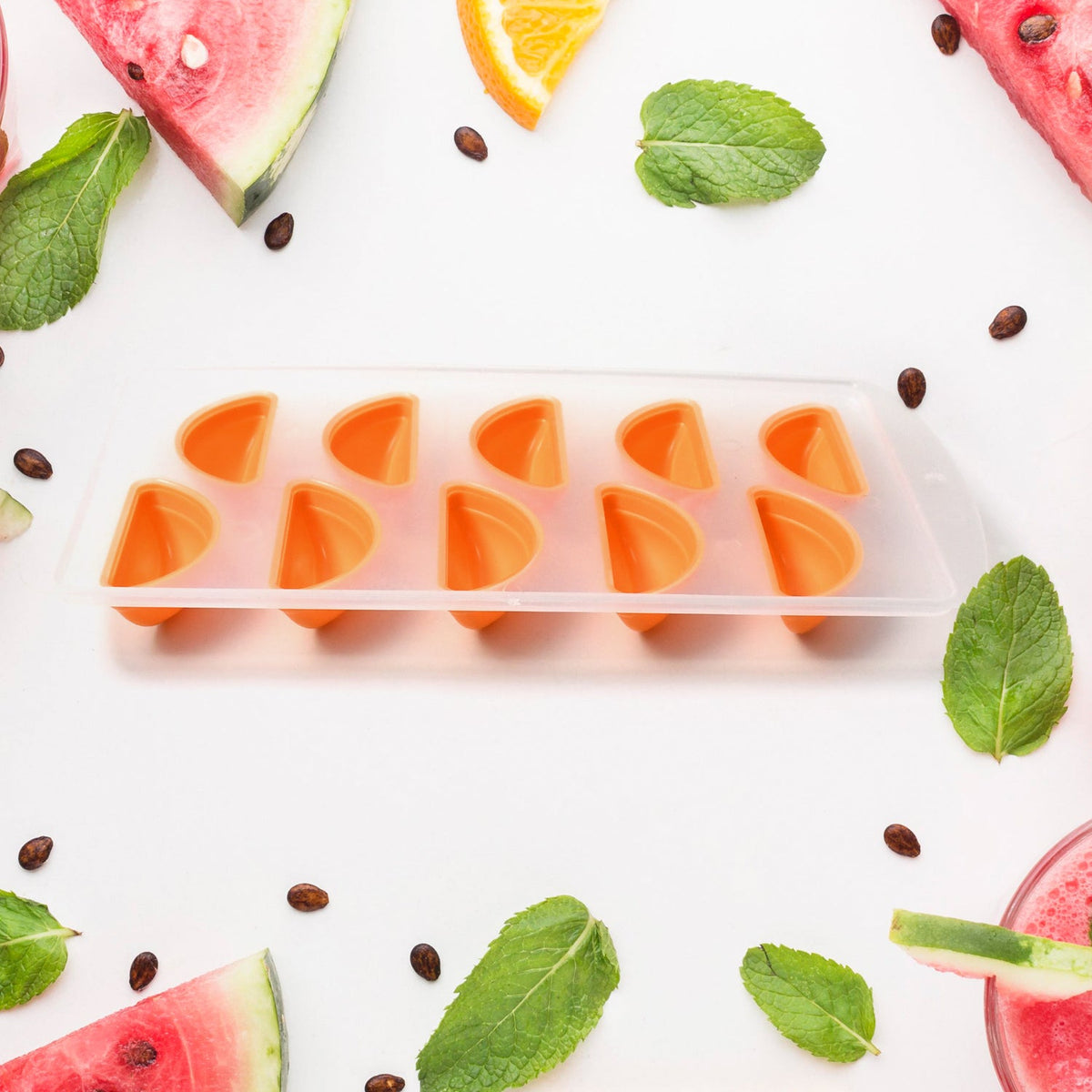 Silicone Orange Shape Fruit Ice Tray – detail view
