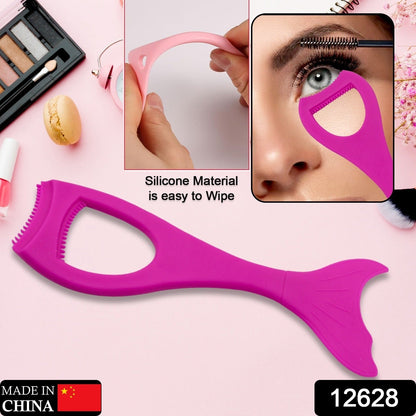 Silicone Eyeliner Tool – Curved for Easy Application – side view