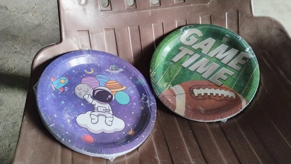 Disposable Paper Plates – Festive Birthday set – view 12