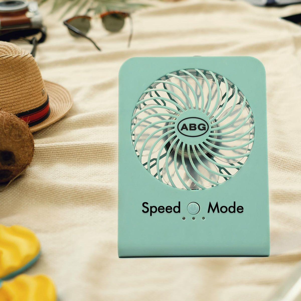 Portable Desk Fan – Quiet 3-Speed USB Power – close-up