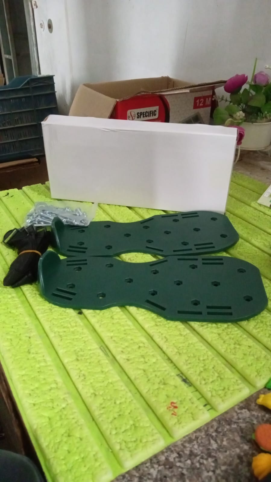 Lawn Aerator Sandals – Spiked Garden Shoes for Healthy Grass – view 13