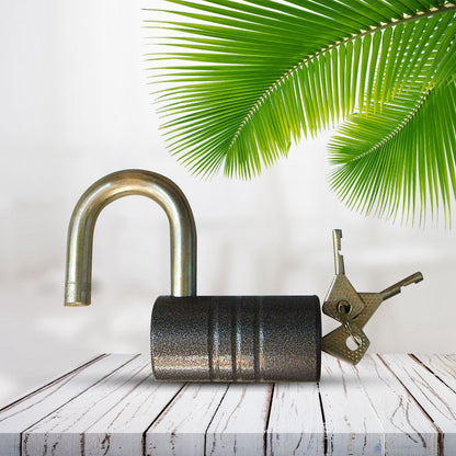 Iron Padlock – 82mm Heavy-Duty Brass Core – close-up