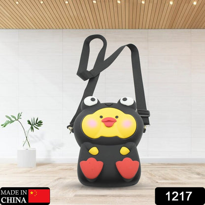 Cartoon Girls Backpack – Mini Silicone Shoulder Bag – close-up