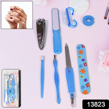 Manicure set – 8-in-1 Nail & Foot Care Kit – side view