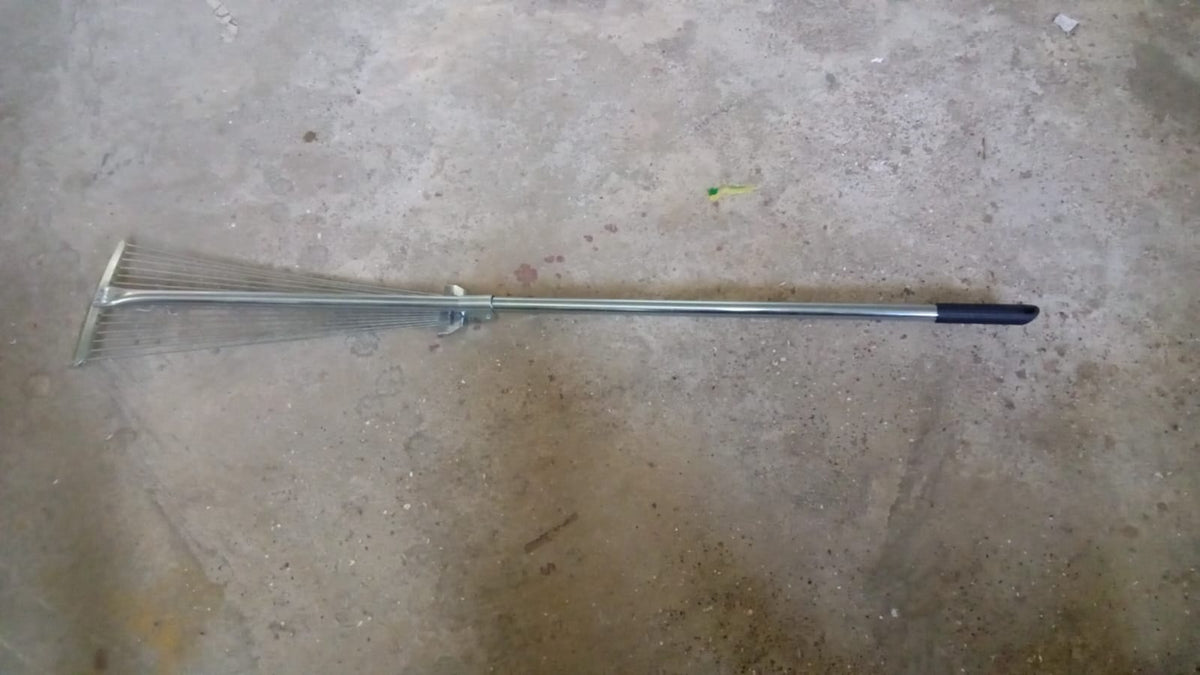 Adjustable Garden Rake – Telescopic Steel for Lawn Cleanup – view 7