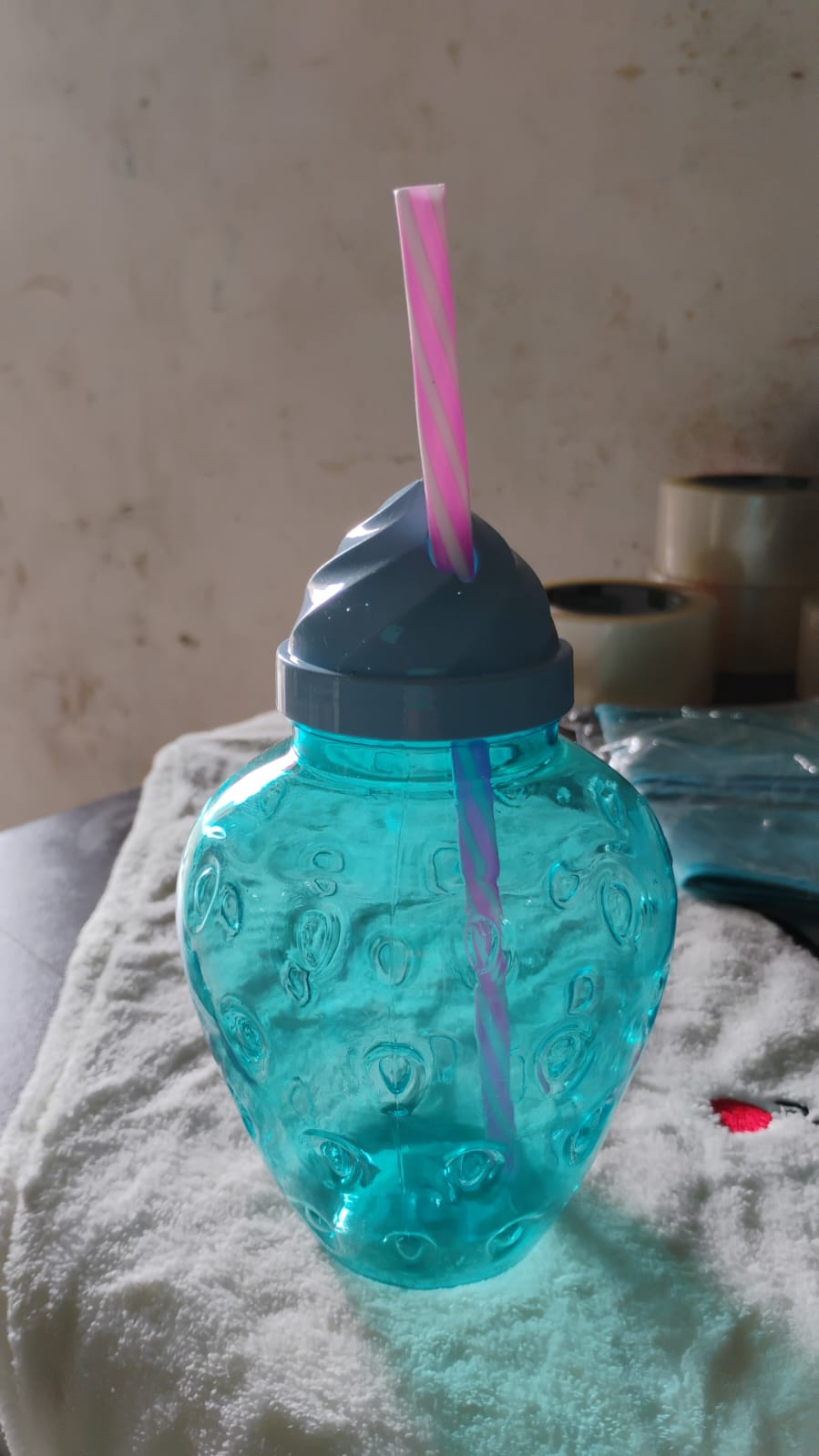 BPA-Free Plastic Drinking Cup – Durable & Portable – view 7