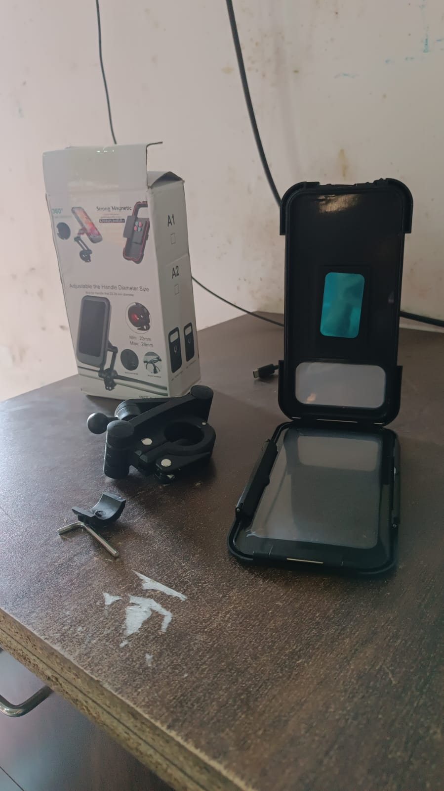 Waterproof Bike Phone Mount – 360° Rotation & Universal – view 7