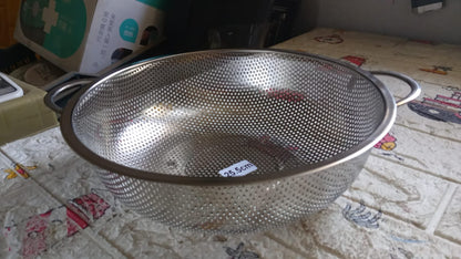 Stainless Steel Colander – Large Mesh Strainer for Kitchen – view 7