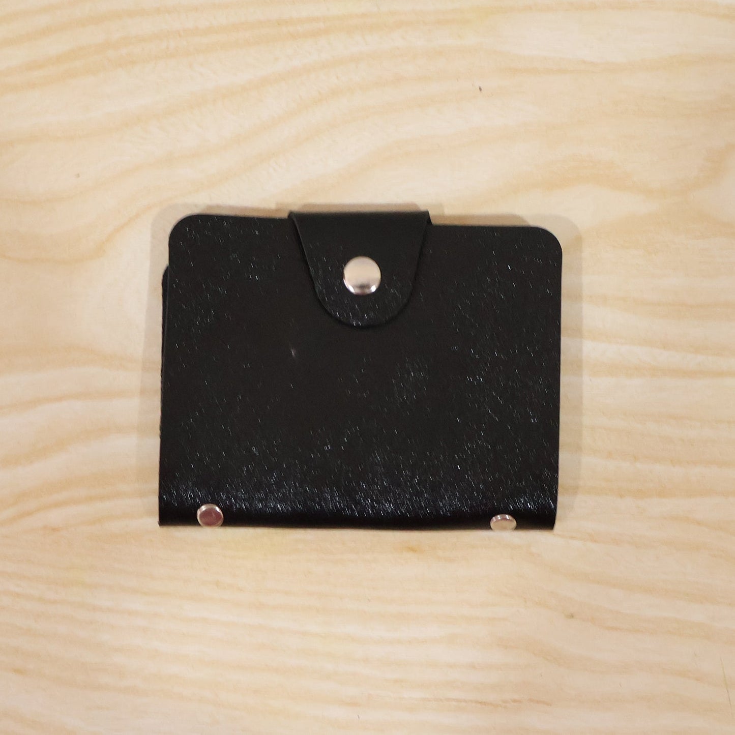 Pocket card holder daily use