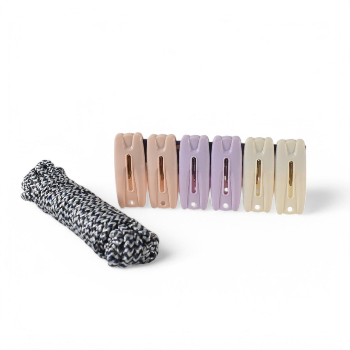 Cloth Drying Rope with Clips – Durable 7-Piece Hanging set – alternate view