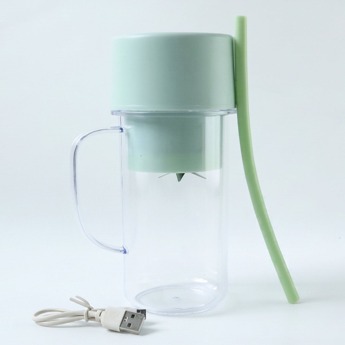 Portable Electric Juicer – Compact & Rechargeable – detail view