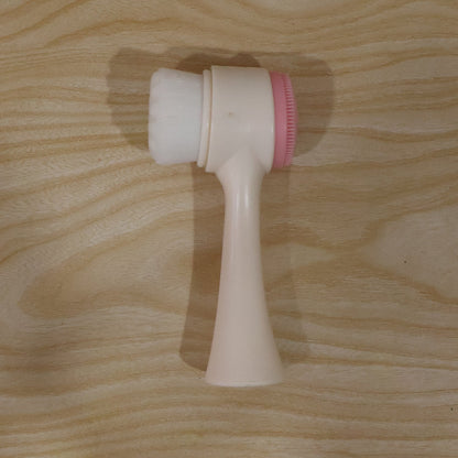 Facial brush skincare use
