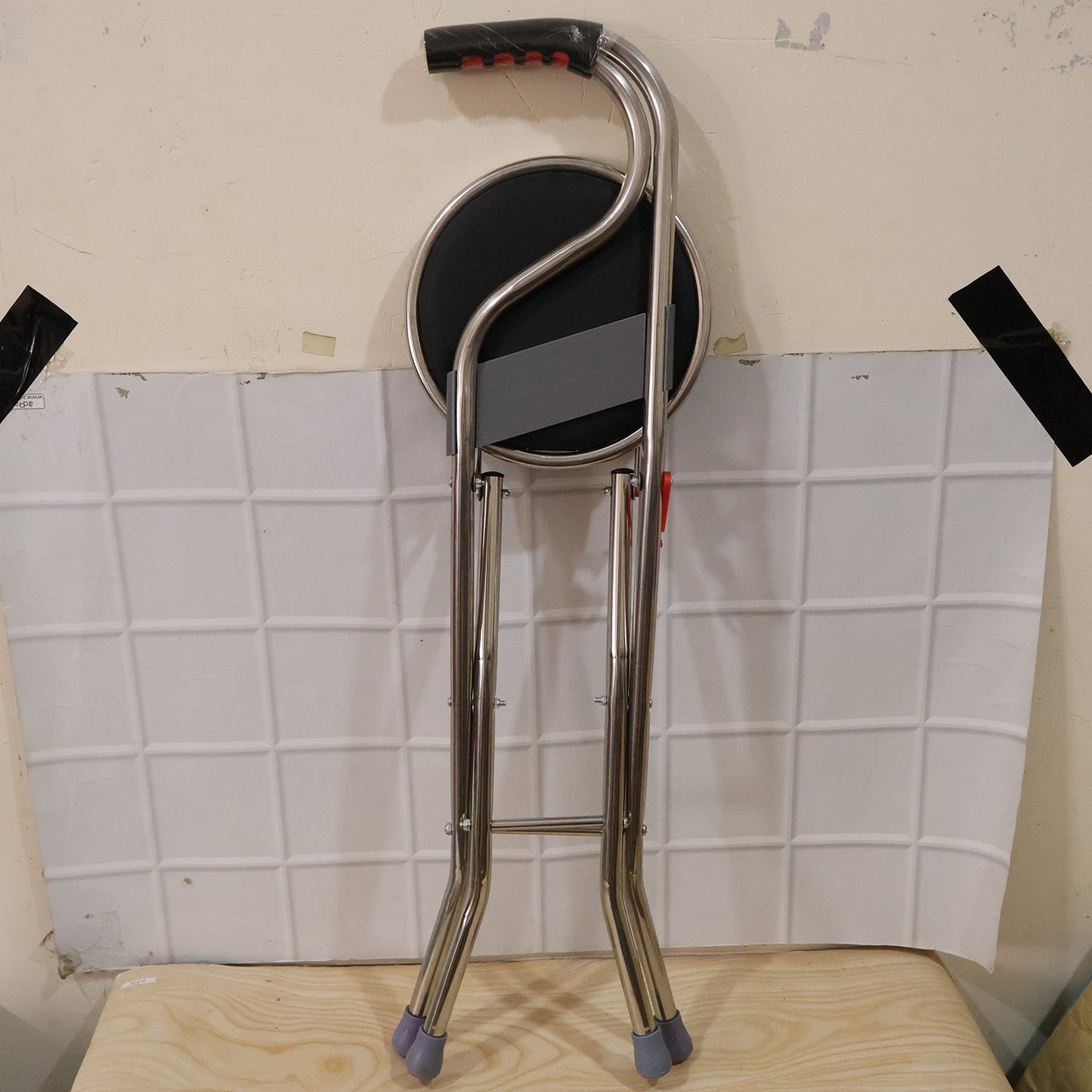 Heavy duty folding walking stick chair with backrest and seat