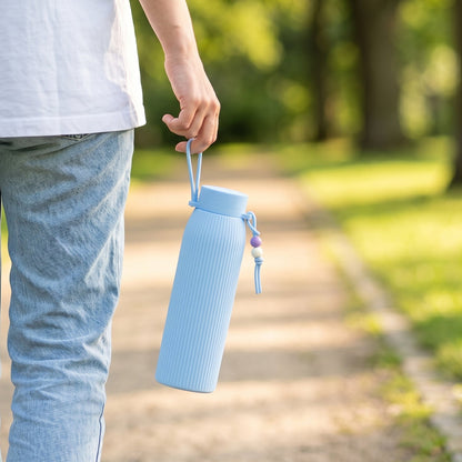 Glass Water Bottle – Stylish & Leakproof for Daily Use – close-up