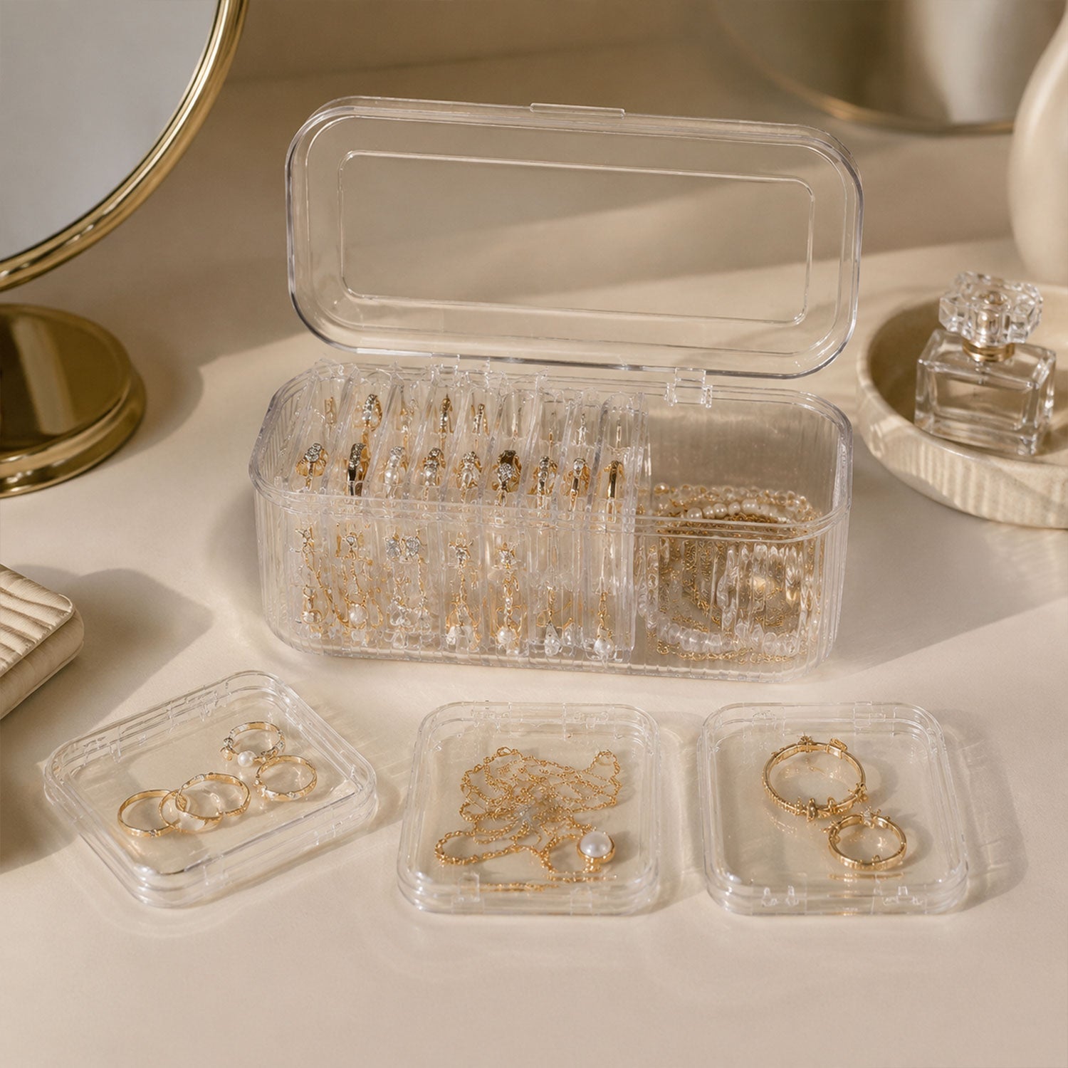 Acrylic jewellery box white bg