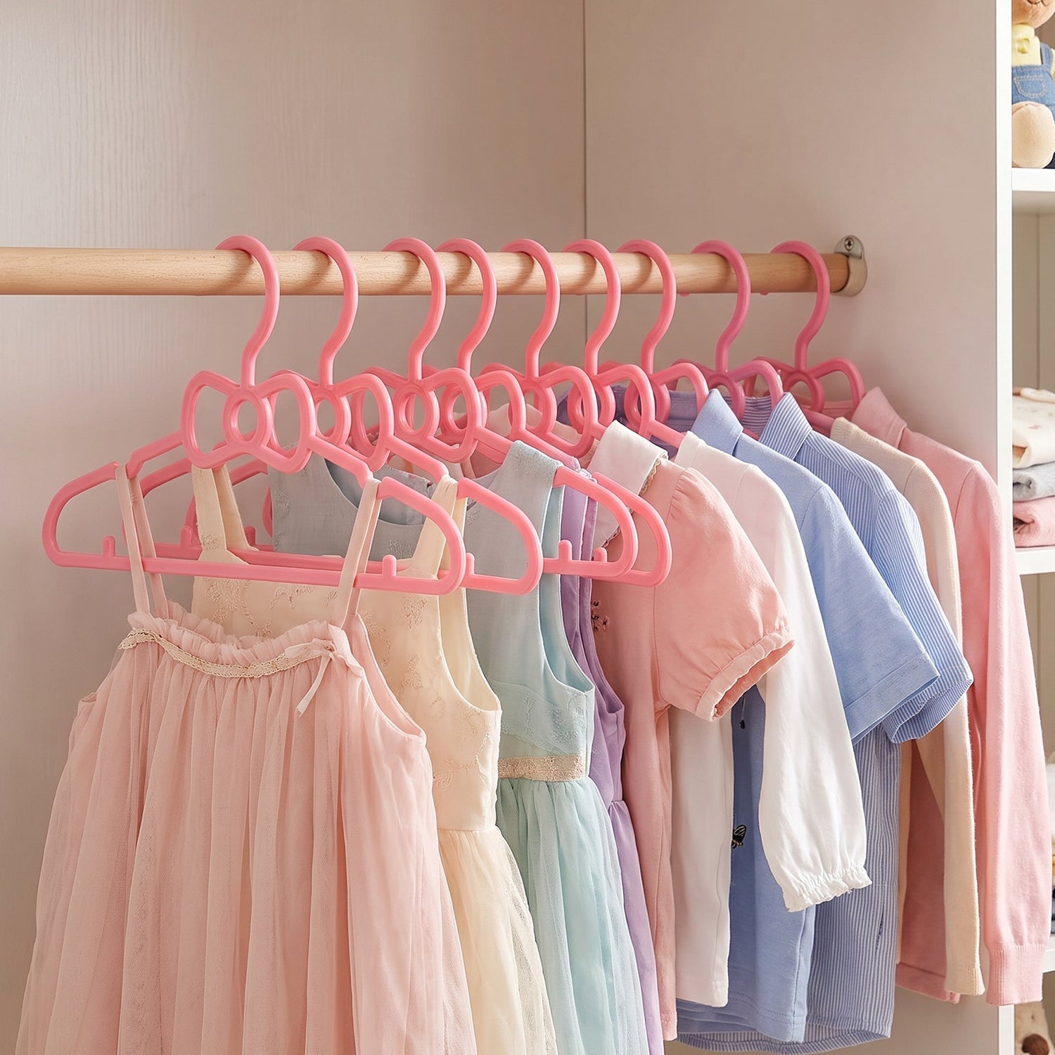 Cute baby clothes hangers in assorted colours, pack of 10