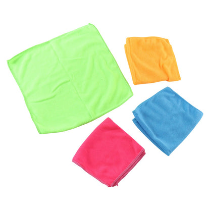 Reusable 30x30 cm microfibre cloths for dusting and polishing