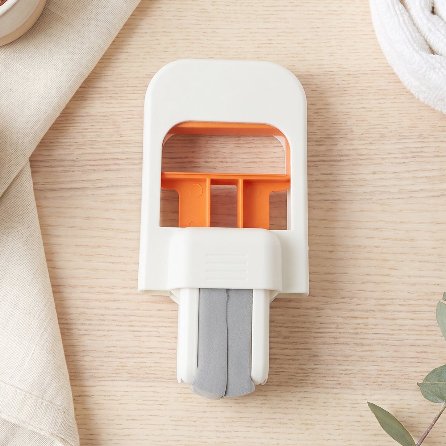 Handheld Mini Sponge Mop Squeeze Cleaner for Kitchen Counter and Glass (1 Pc) view 8