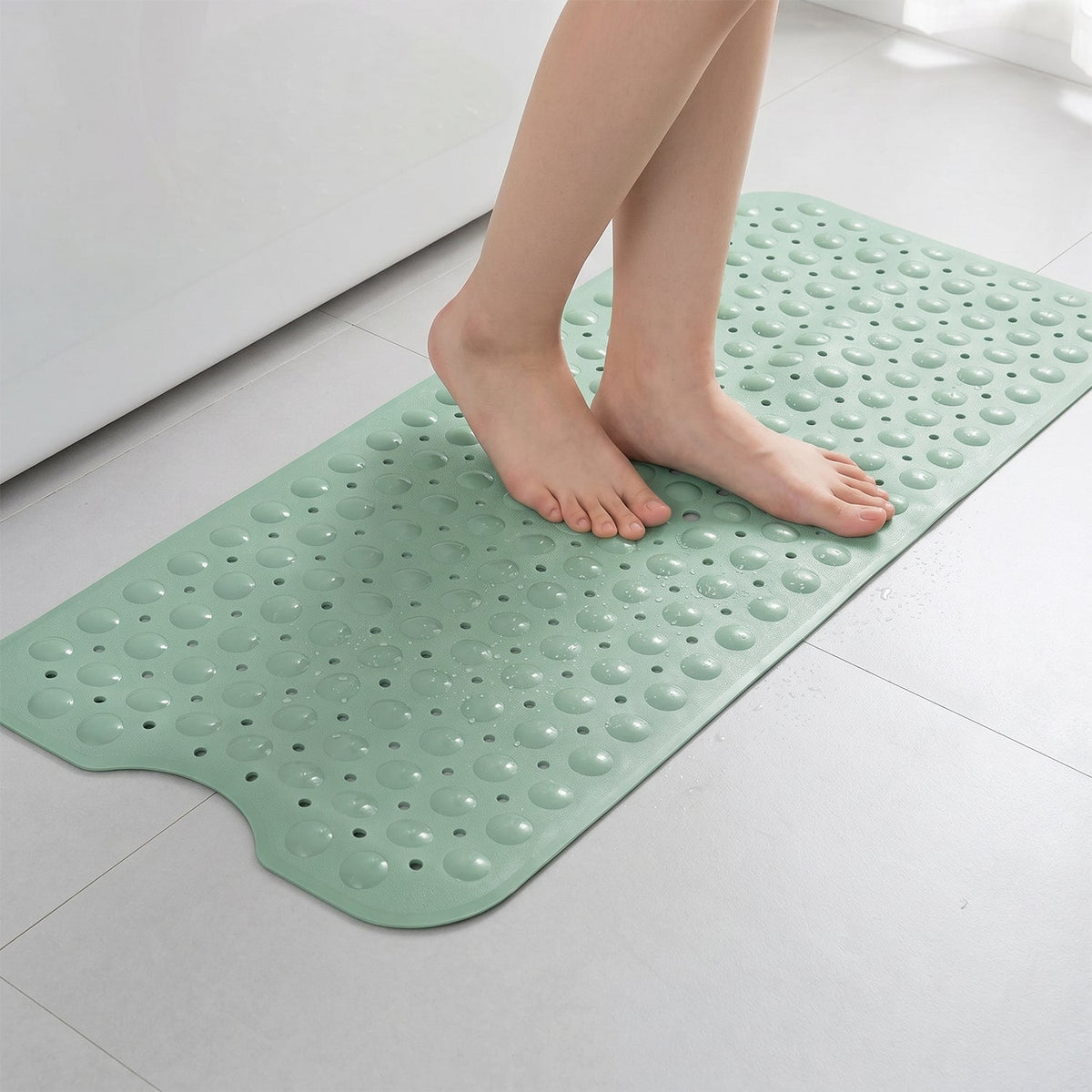 Non-Slip Bath Mat – Secure Grip for Safety & Comfort – close-up