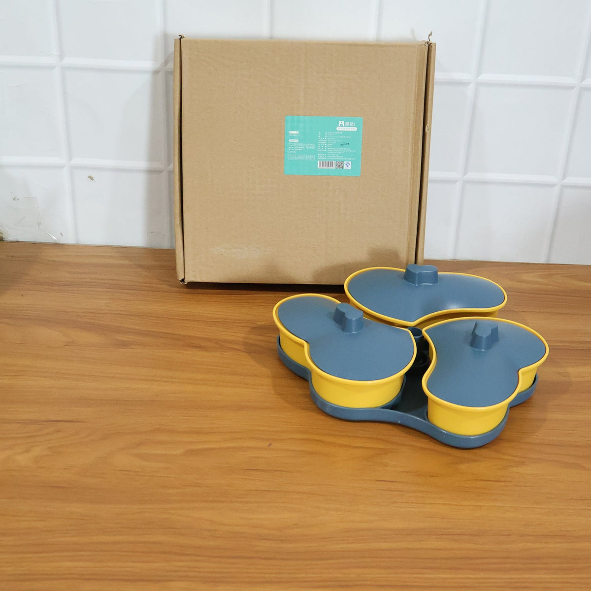 Multipurpose Snack Serving Tray with Lid – Elegant – view 6