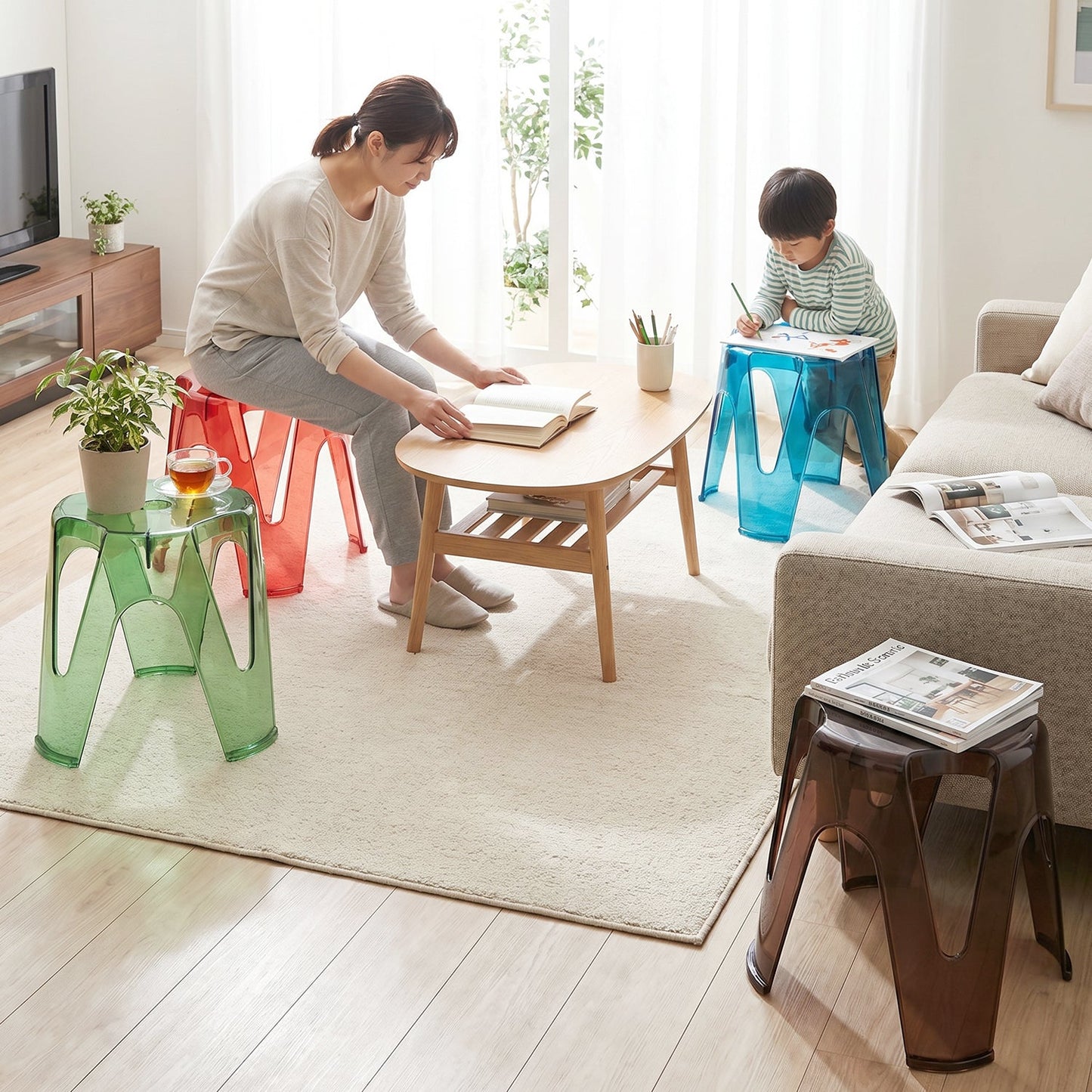 Plastic stool feature view