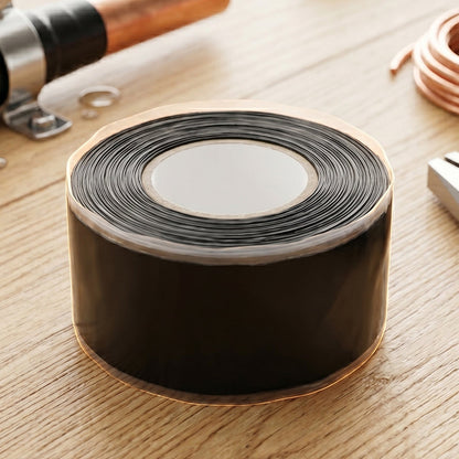 Equipment for emergency pipe repairs with waterproof tape