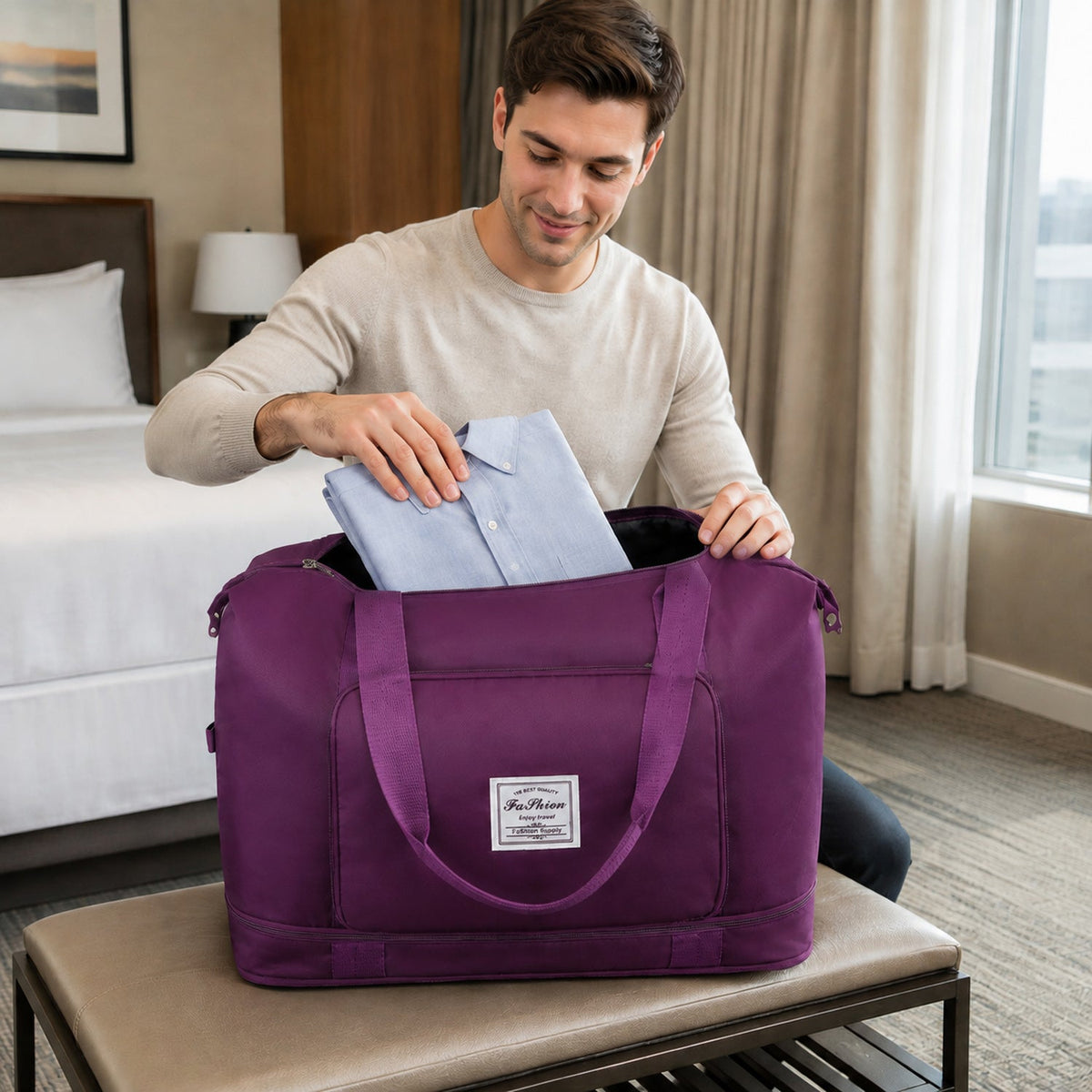 Foldable Travel Bag – Expandable, Waterproof Weekender – detail view