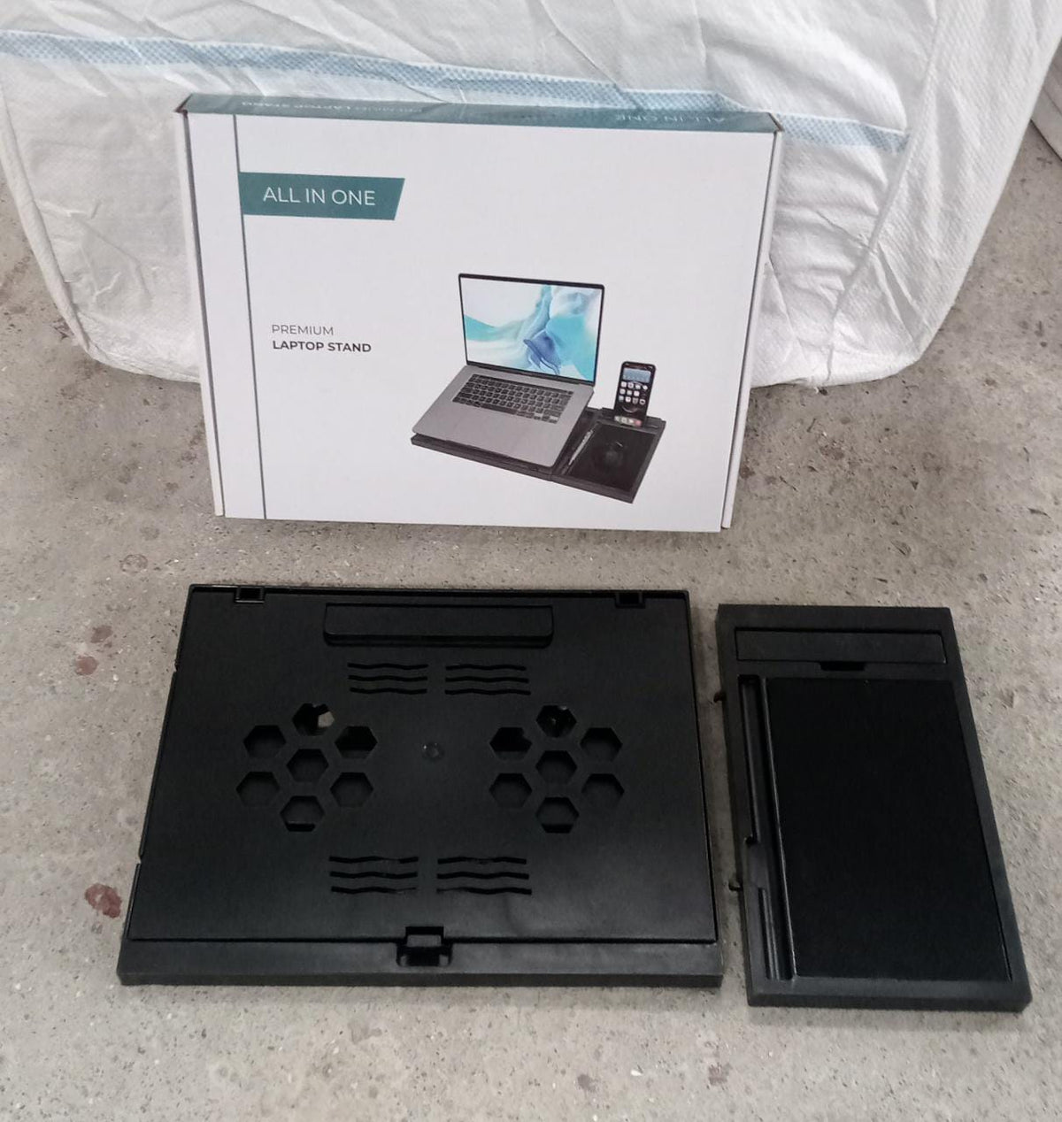 Foldable Laptop Stand – Ergonomic & Portable for Desks – view 8