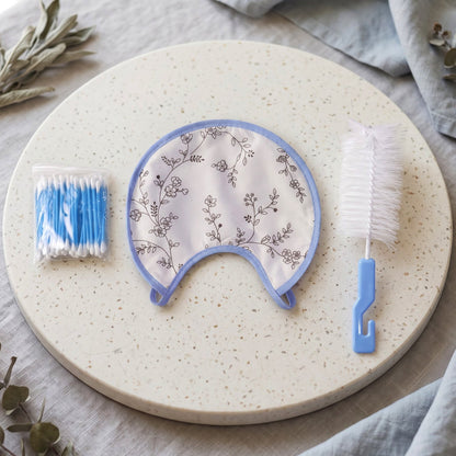 Plastic Baby Feeding Bottle set with Bib Brush – detail view