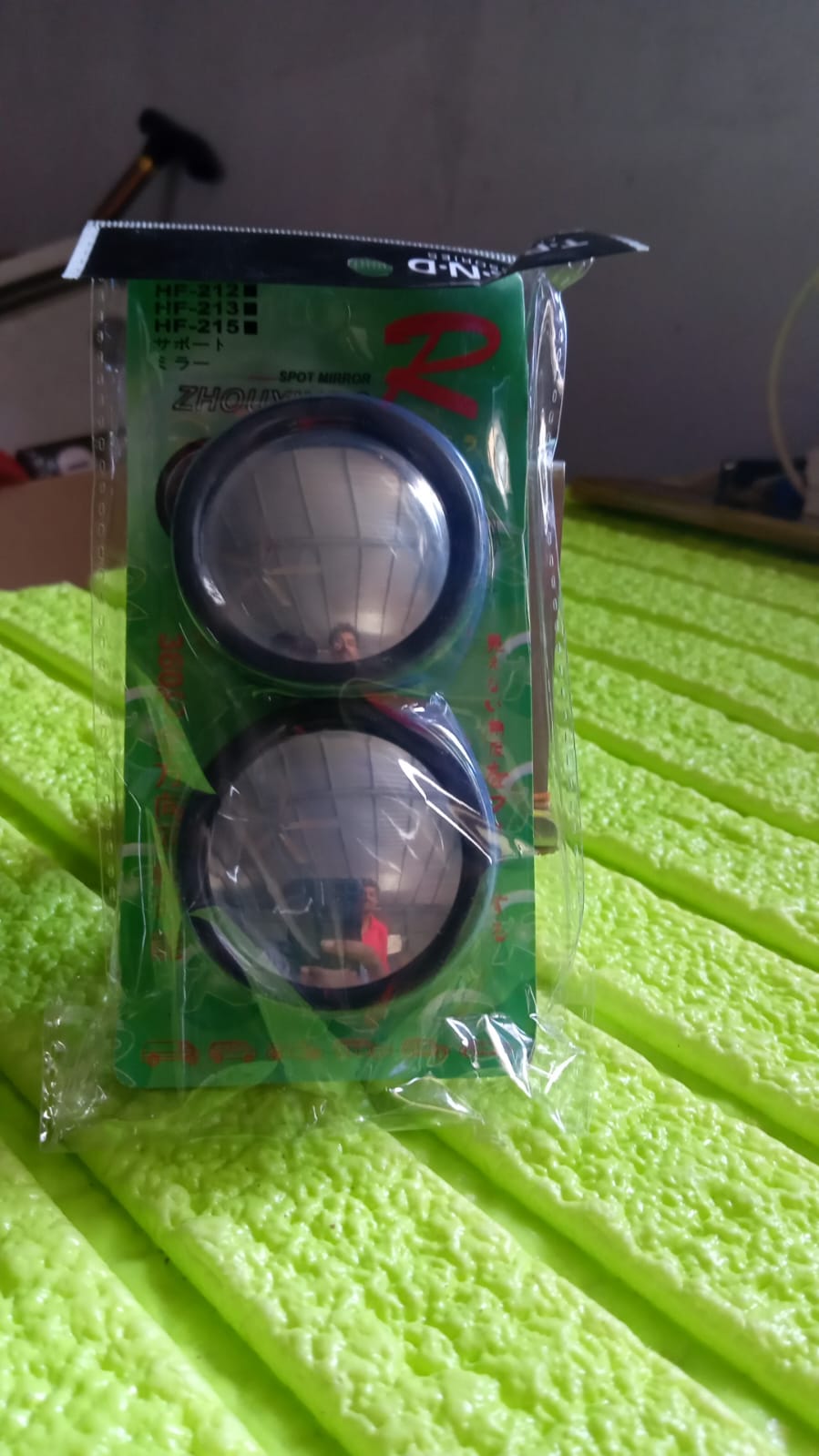 Car Blind Spot Mirror – HD Convex Frameless (2-Pack) – view 9