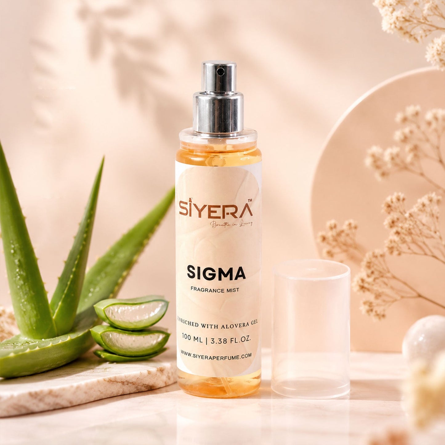 Aloe vera enriched Sigma fragrance mist spray detail